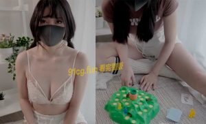 知名女网黄 “玩偶姐姐” 与男友 旅游啪啪 最新视频曝光!!