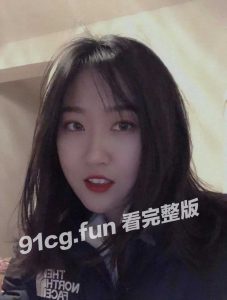 【校园大瓜】上海钢牙学生妹”林诗雅”师生恋 被后入操到出水