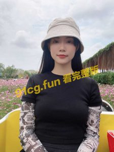 【云盘泄密】骚婊小姐姐化身无情榨精机 男友直接投降喊不要