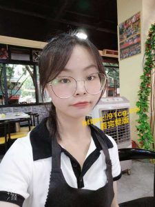 母狗骚狂！重庆西南政法大学外语学霸清纯眼镜妹反差婊调教流出