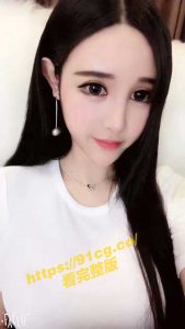 【国产独家】前熊猫主播”杜姗姗”土豪万元定制超猛抠逼视频