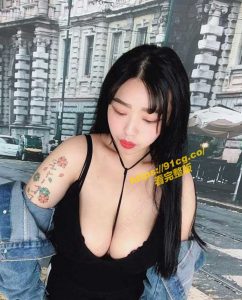 波涛汹涌！小网红夜店酒醉热舞玩嗨私密照多张核弹级巨乳流出