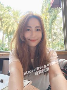 金牌讲师 韵味气质少妇 露脸私拍淫乱私生活 脱光衣服秒变荡妇