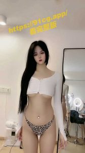 国产经典!!快手【猪猪大哥】榜一大哥千元定制诱惑视频