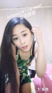 裸贷门事件!!欠了裸贷无力偿还的少妇【刘洋】私密视频被曝光