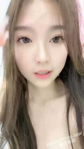 女神下海直播 可盐可甜  清纯可爱的邻家大姐姐下海直播 看肤白貌美大长腿女神掰穴自慰