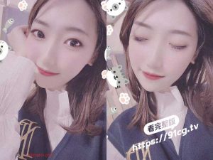 露脸反差婊曝光 武汉职业技术学院大三学姐 黄玲玲 极品骚母狗吃鸡啪啪视频曝光！