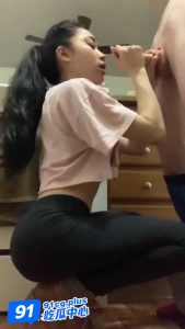 华裔女秘书插足老板婚姻当小三～身材不算好，但是活好啊！ 牢牢抓住老板的屌不放手【90分钟完整无码】