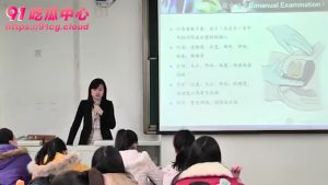 【四川大学超露骨女性教学】气质老师讲解女性生殖系统 真人示范 百人旁听！