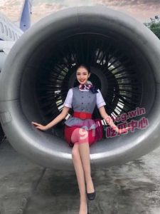 【东航空姐水真多】空姐反差婊王梦婷 线下真实性生活太风骚了！