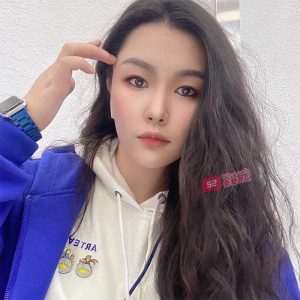 【佬嵫蜀道山，再来三遍】成都骚女陈婉婷 超强性欲 要求男友一夜操3次  少一次都不行！