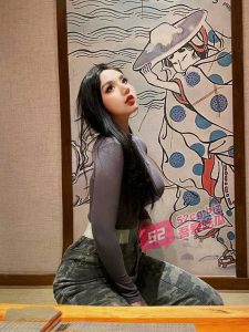 【超美❤️人气女神】推特Chloe网红的最新淫靡性爱私拍，调教滴蜡淫奴 高清原视频流出