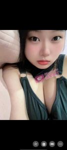 西北民族大学军训姐又出新瓜！军训姐酒吧脱衣艳舞！