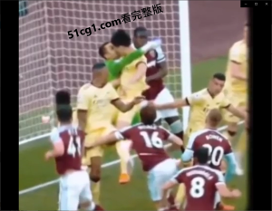 绿茵足球  爱情一触即发