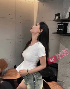 全网新瓜首发！全网疯求 福州BGM酒吧 楼道黑丝女操爱事件！1分57秒全程视频偷拍流出！