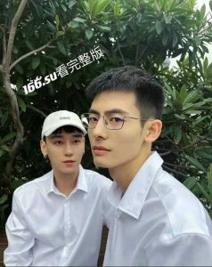 抖音百万粉丝gay主播   脏脏星Ztar  背着老攻偷情视频流出