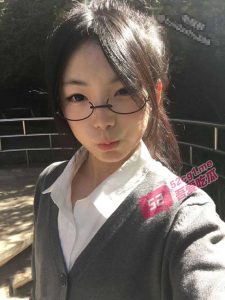 屌丝逆袭 终于把暗恋7年的女神给追到手！第一次操到心爱的女神 看女神被操哭的样子太刺激了