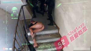 僵尸来袭 女特战队前去清理被僵尸潮击溃 漂亮特战队女队员被僵尸强操 轮奸爆操屁眼 全军覆没