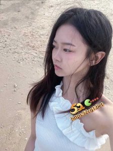 广东茂名幼儿师范专科学校清纯高颜值学生妹 董梓欣 与男友做爱视频曝光 撅起屁股被男友疯狂打桩泄欲