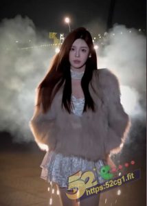 52吃瓜独家 抖音网红 璐宝 约炮寻求刺激 做爱把直播间开麦 身材和颜值巨顶级