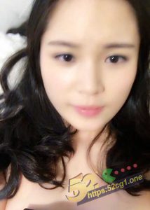 52吃瓜独家  郑州小情侣开房泄密  此女超级淫荡 各种骚浪淫语不断 单听叫床声都能射出来