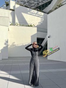 短发空气刘海清纯嫩妹 何雨婷 被渣男前男友泄密曝光 古灵精怪的样子私底下竟然这么爱吃肉棒