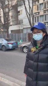 男人出门在外要保护自己  这发情的母人也太恐怖了 瓜友表示“让我来”