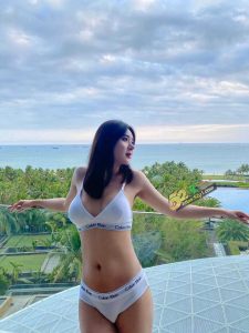 约炮大神遇见大屌萝莉，又不想吃亏含泪操完 后面20天鸡吧都没硬起来