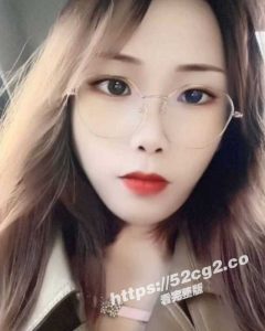 广东佛山出轨美少妇～已婚有娃同小区少妇被我用四个月时间拿下，一次比一次骚！