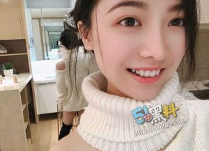 酒店约炮遭男友查岗～四川传媒学院朱姝君，与金主酒店调情闷骚不已！