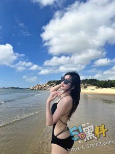 上海财经大学袁慧媛 多场景淫荡场面外泄 这是校花该有的样子吗？