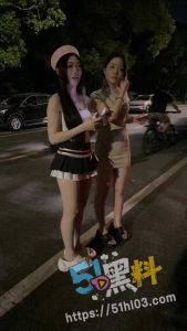 骑行爱好者的福利？崔克车主遭两美女双飞 精准定位客户群体