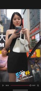 偷窥癖专属～街头抄底短裙极品小姐姐  实属高颜值极品！