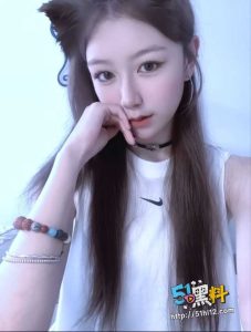 福建厦门少妇王紫宣 人见人操的骚母狗 被人操怀孕了讹钱被曝光！