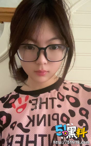 河南洛阳妹子任祉萌借钱无法偿还 自拍抠穴自慰视频抵债 学生妹是真的嫩啊！