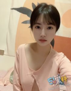 天津美女李韵婷 镜头前发骚扣穴太诱惑了私密视频被男友曝光～