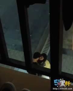 广西建设职业技术学院情侣野战事件 小女友蹲地口交视频全校疯传！