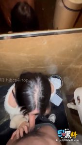 湖南衡阳姐弟乱伦 KTV厕所强推内射醉酒姐姐 睡着也喷水？