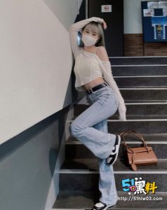 杭州传媒学院林慧莹 性感嫩妹兼职高价外围 完美身材骚的让人心痒难耐