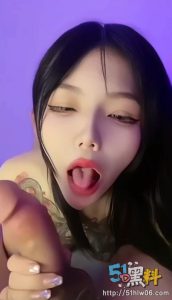 河南技术学校李曦冰 出租屋与黄毛男友激战 这性感酮体绝对极品！