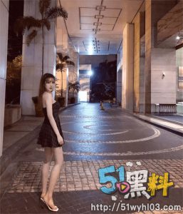 上海传媒学院宋诗雯约炮视频流出！女神私下里的样子好淫荡啊～