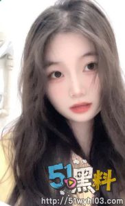 主人网调学生妹曝光！户外露出宿舍喝尿！怎么羞耻怎么来～