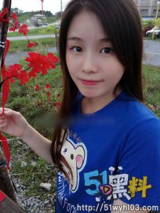 女教师人前端庄人后淫荡！被金主包养视频全网疯传～