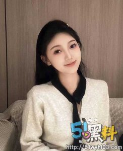 校花杨欣欣被曝光！竟成金主胯下玩物！清纯形象瞬间崩塌！