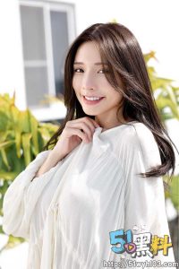 姐弟乱伦-让姐姐挂空挡出门买菜！回家受不了主动找弟弟求欢～