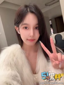 舞蹈系冯佩霞出轨丑闻曝光！不雅照片视频被男友公开！