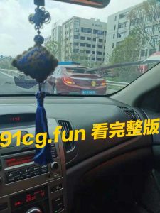 开车撞护栏 #车祸