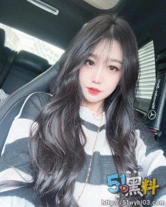 性感学姐在酒吧被操 没想到现在的年轻人欲望这么强