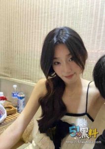 清纯校花人设崩塌  马玲玲分手后私密视频震撼曝光