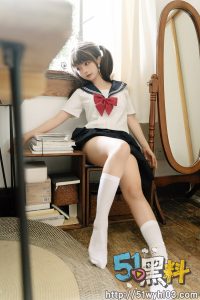 性感学生妹私拍视频流出 丰满的身材让人想入非非